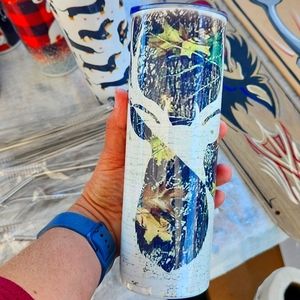 Camo with deer 20oz tumblers